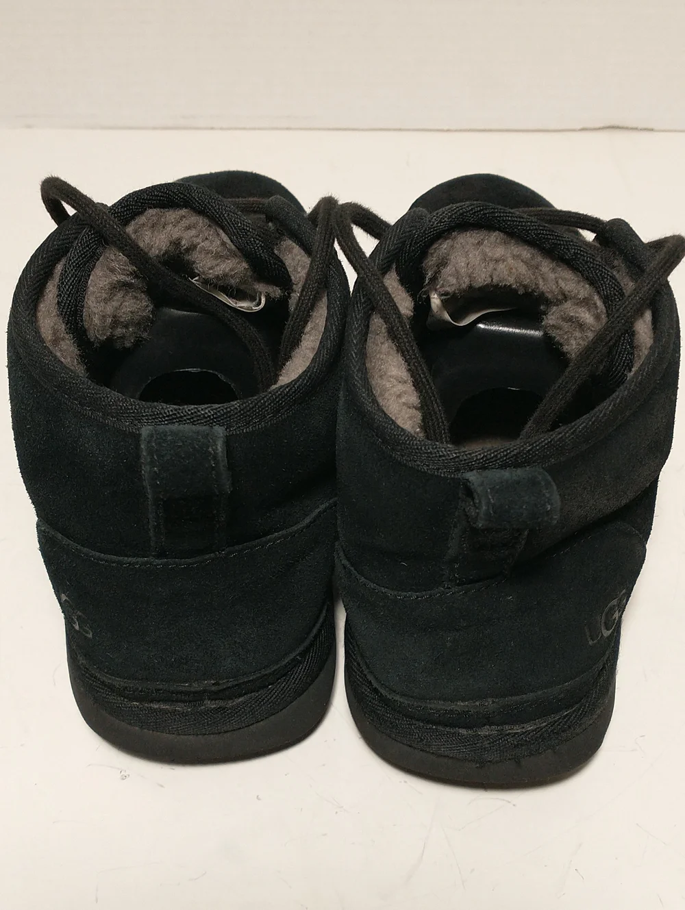 UGG Neumel Chukka Boot, Size 6, Black And Grey, Lugged Sole, Lace Up